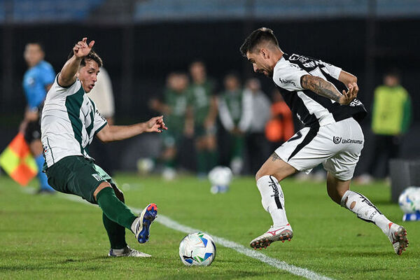 Corinthians Extiende Su Racha Invicta Venciendo a Racing en la Copa Sudamericana