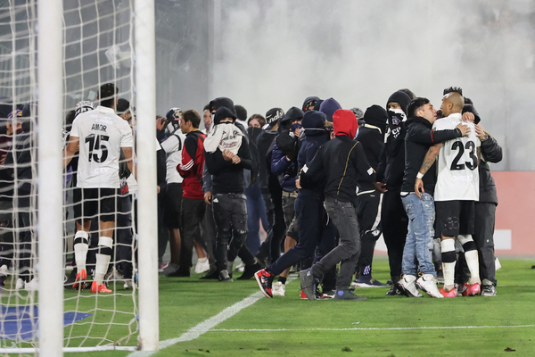 Cancelado tras dos muertes: partido de la Libertadores en Chile