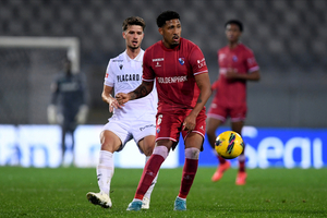 Jess Castillo deja Gil Vicente y regresa a Per