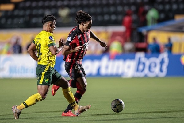 Empate entre Vitria y Defensa y Justicia en la Copa Sudamericana 2025