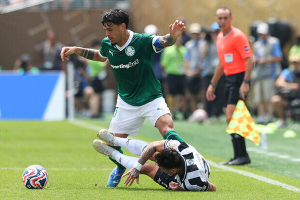 Palmeiras avanza en el Mundial de Clubes tras vencer a Botafogo en un emocionante encuentro