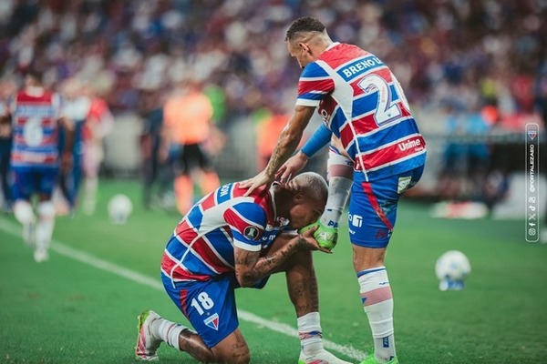 Fortaleza domina y supera a Colo-Colo en la Copa Libertadores 2025