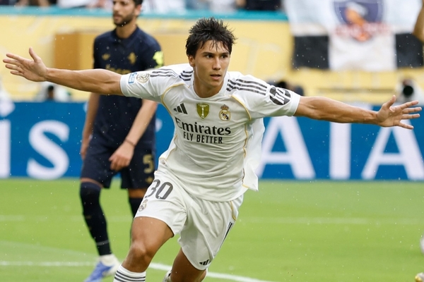 Gonzalo Garca lleva al Real Madrid a los cuartos de final